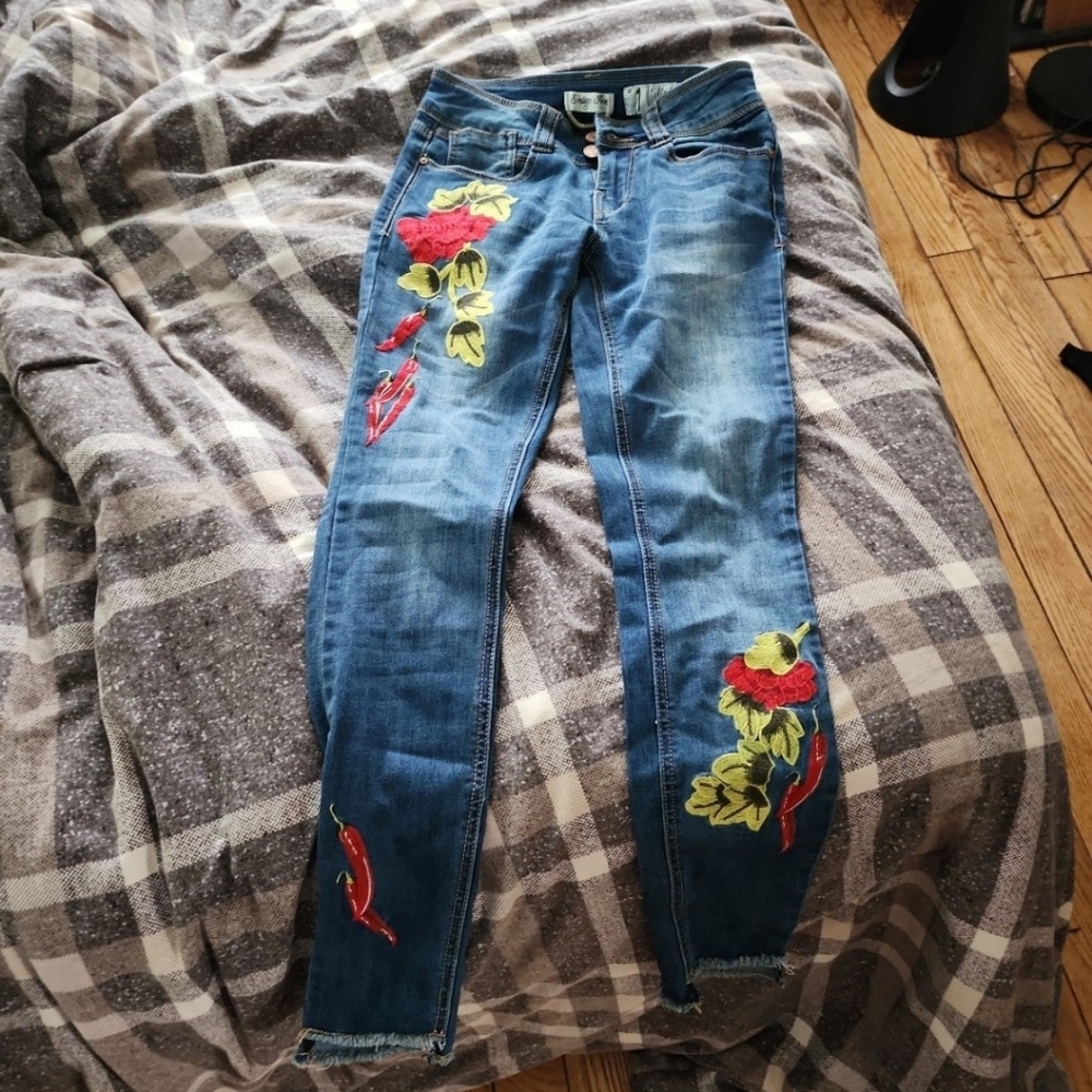 Jeans - Picture 4 of 4
